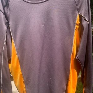 Men’s athletic shirt